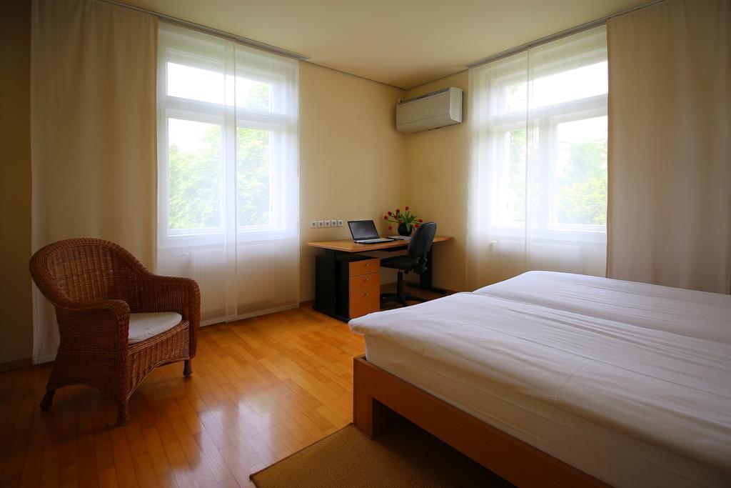Apartments Villa Boltez كراني الغرفة الصورة