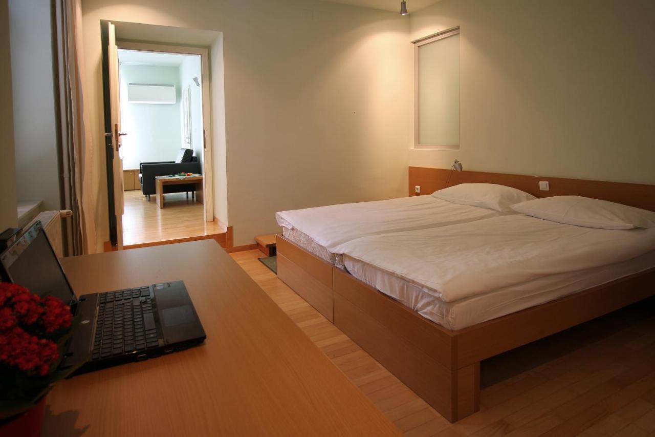 Apartments Villa Boltez كراني المظهر الخارجي الصورة